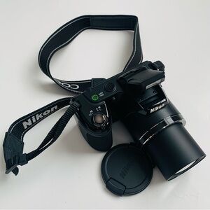 Nikon Coolpix L330 Digital Camera W/Strap, Mem. Card, Manual, And Bag - TESTED